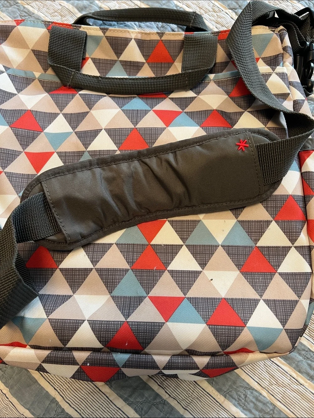 Skip Hop Triangular Pattern Crossbody Diaper Bag in Red, Blue, Gray, Cream